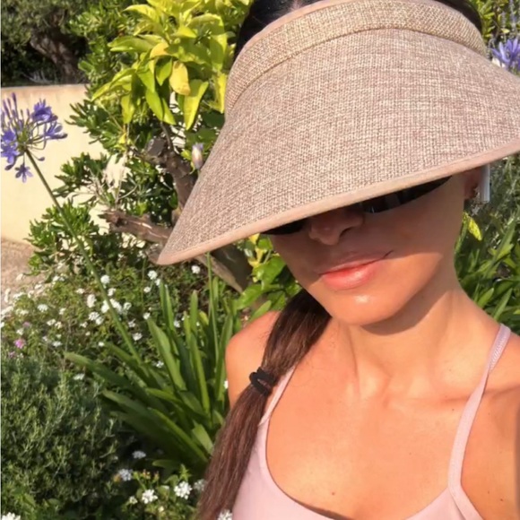 De La Heart Wide Brim Visor Sand New - Picture 2 of 6